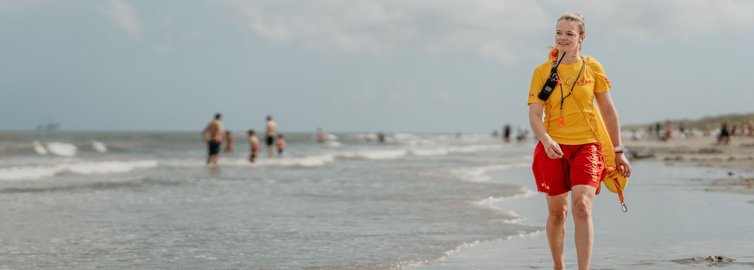 Lifeguard Tineke's story - VVV Ameland