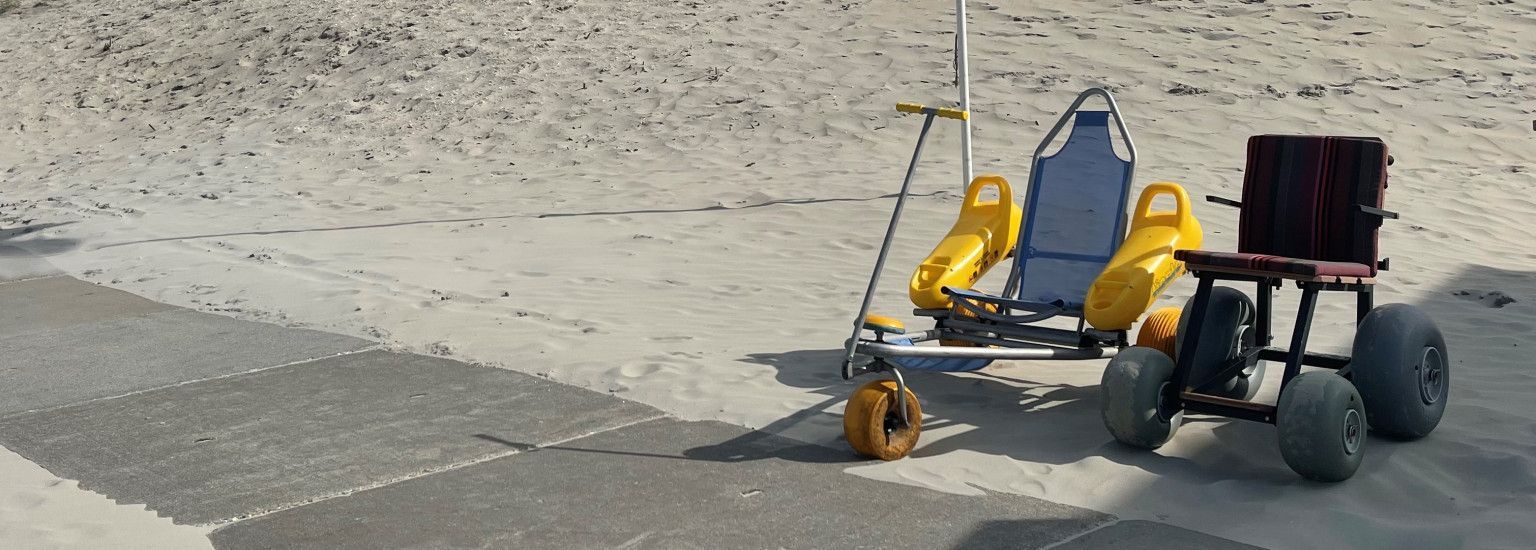 Beach wheel chairs - Tourist Information 