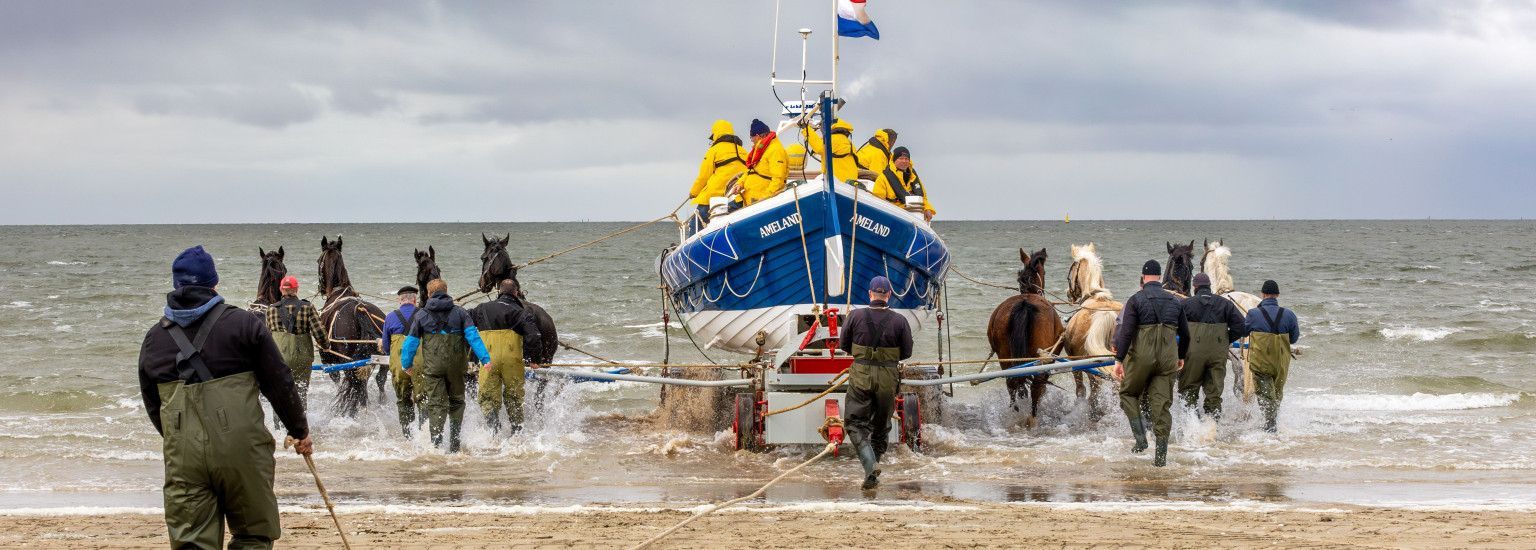 Demonstration horse-drawn rescue boat - Tourist Information Centre 