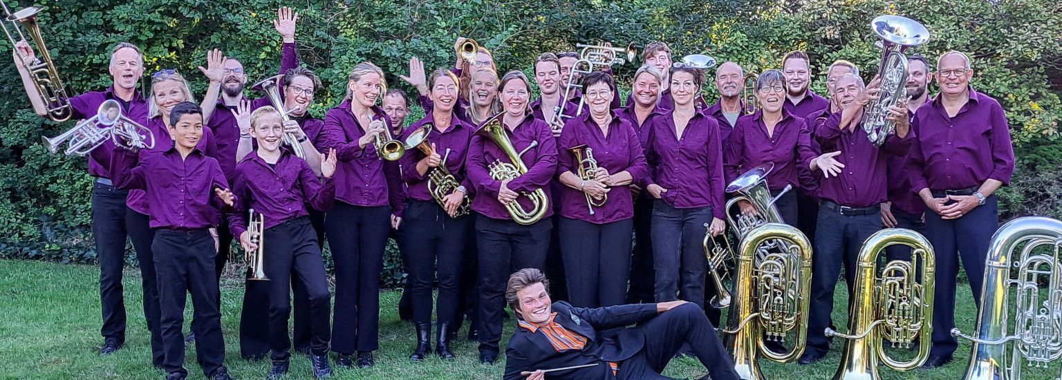 Art Month concert brass band Canite Tuba  - VVV Ameland