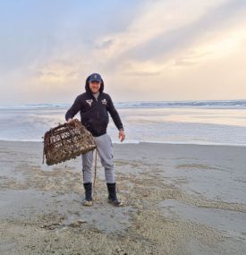 Beachcombing on Ameland - VVV Ameland