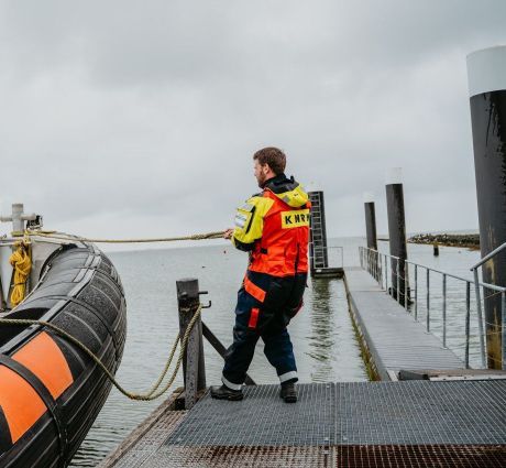 The story of KNRM professional skipper Willard - VVV Ameland