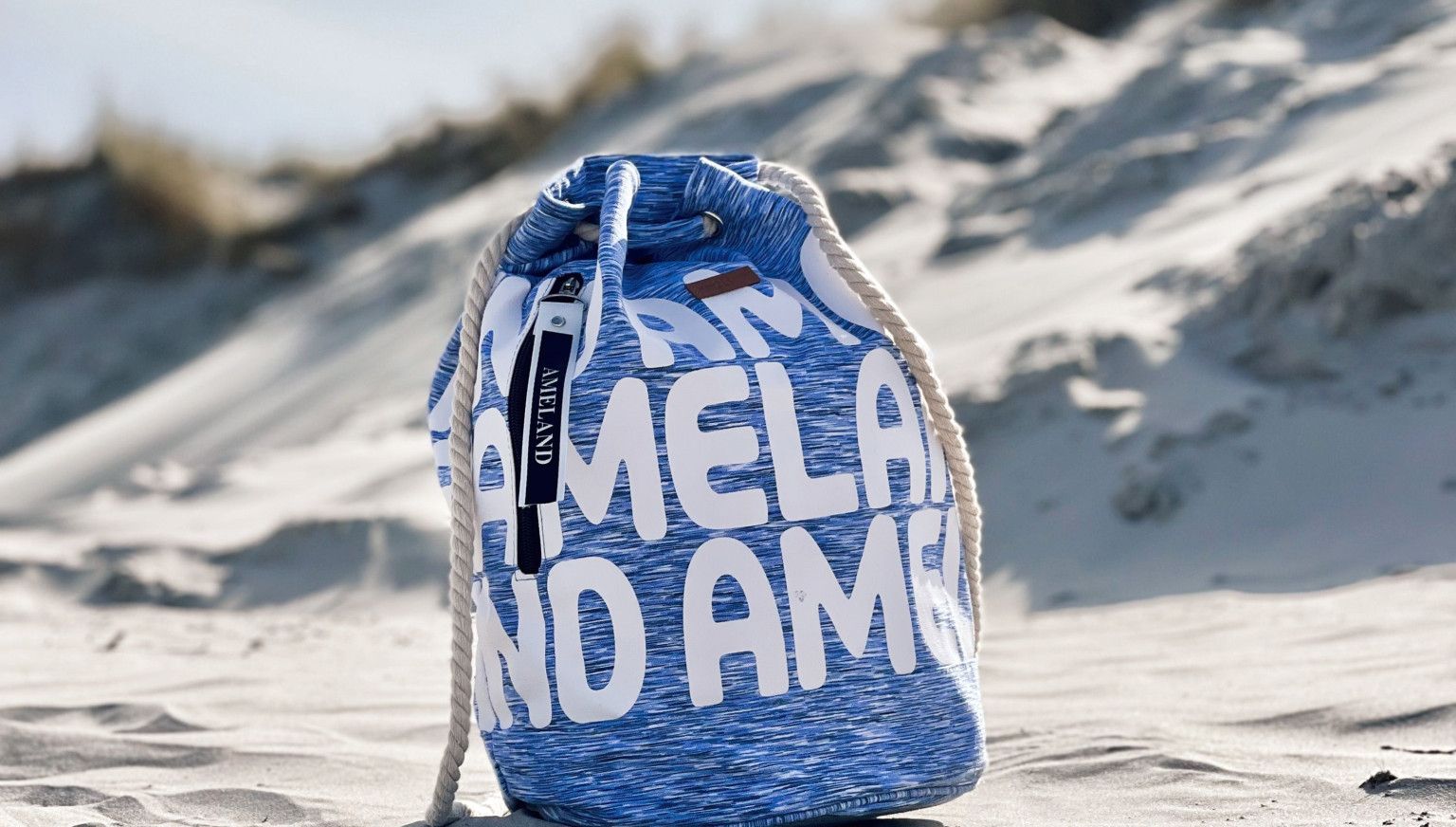 Pak je strandtas in - VVV Ameland