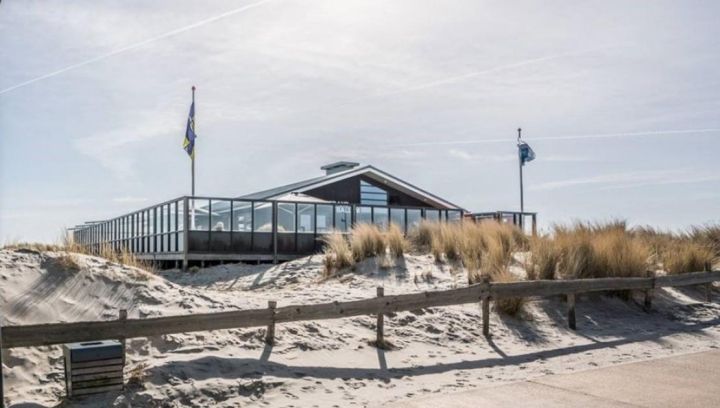 Beach pavilion Ballum - Tourist Information Centre “VVV” Ameland