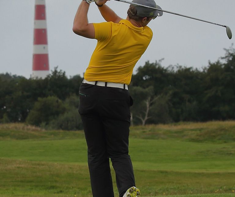 Golfing and Golf course Ameland - Tourist information 