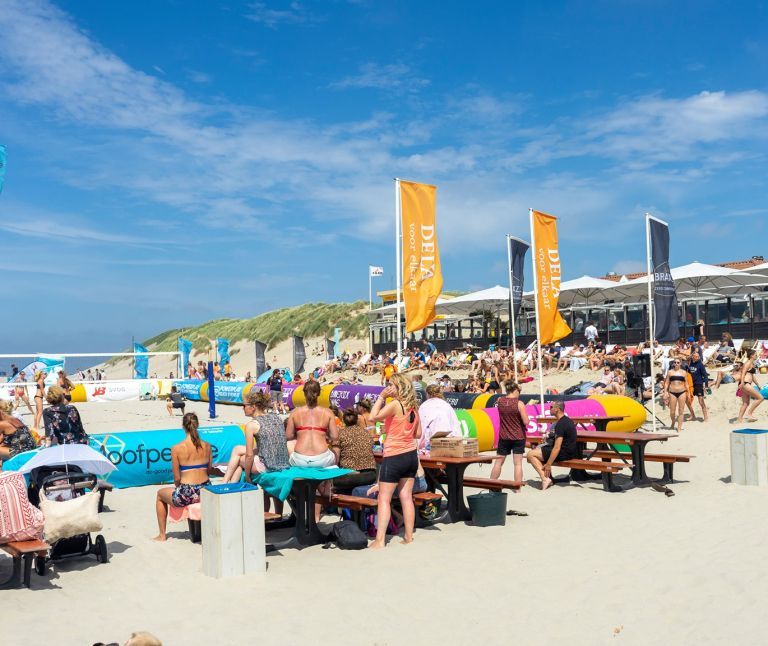 The Summer BeachLife Circuit is one of the biggest beach volleyball events in the world, with more than 80 courts spread over 12 weekends along the Dutch coast and thousands of players from different countries.