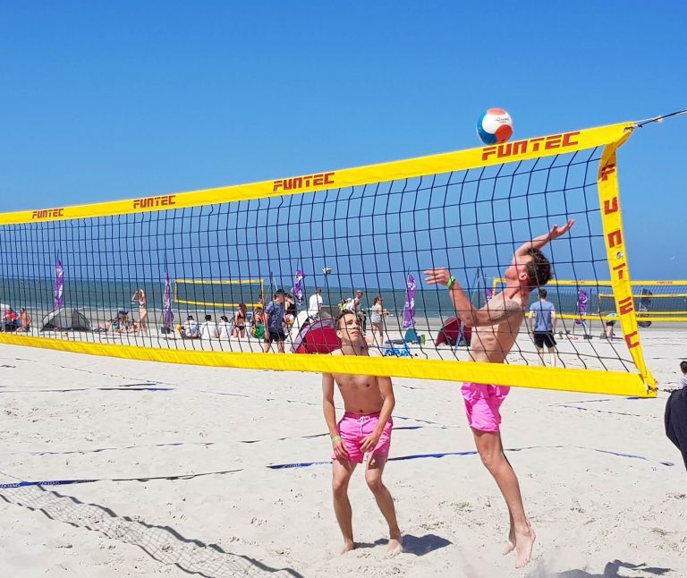 The Summer BeachLife Circuit is one of the biggest beach volleyball events in the world, with more than 80 courts spread over 12 weekends along the Dutch coast and thousands of players from different countries.