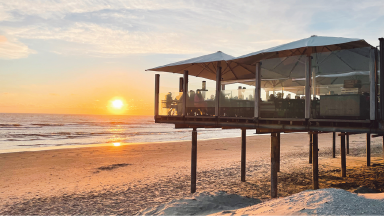 Beachclub The Sunset, Hollum - Tourist Information “VVV” Ameland