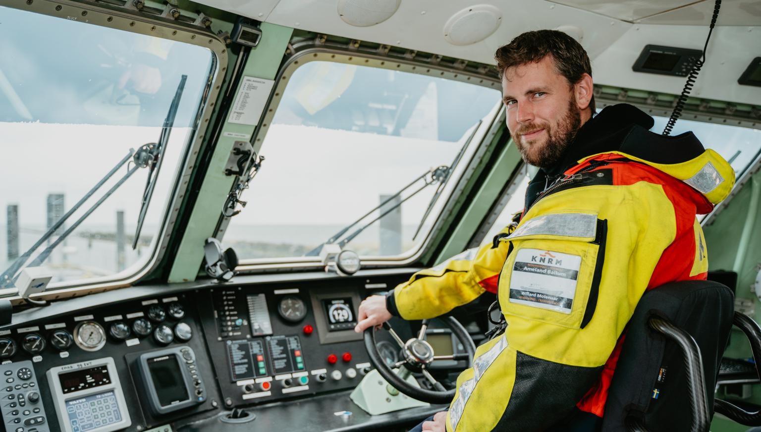 The story of KNRM professional skipper Willard - VVV Ameland