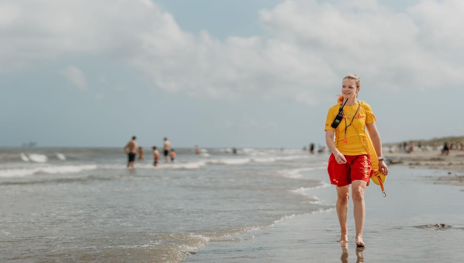 Lifeguard Tineke's story - VVV Ameland