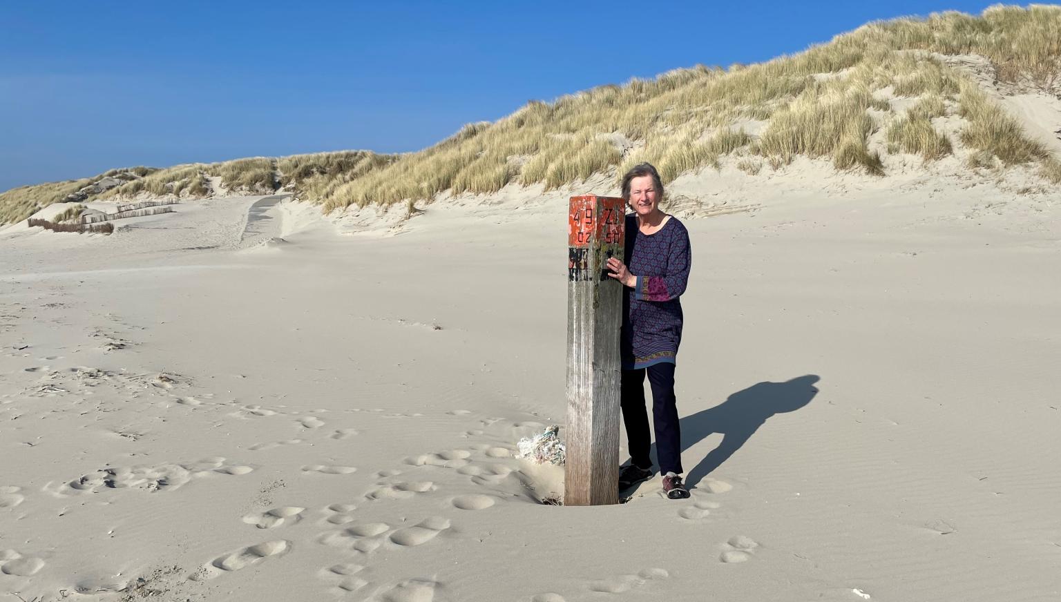 Beach posts Story trail - Tourist Information 